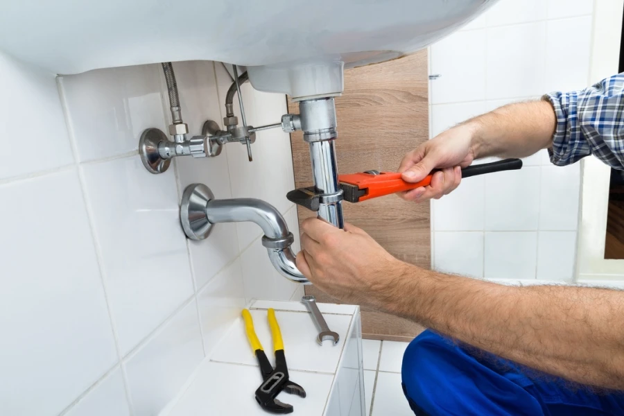 Signs Your Bathroom Pipes Need Professional Attention in Brookfield, IL Signs Your Bathroom Pipes Need Professional Attention in Brookfield, IL